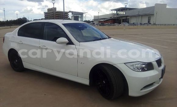 Nunua Ilio tumika BMW 3–Series Nyeupe Gari ndani ya Lusaka nchini Zambia Nunua Ilio tumika BMW 3–Series Nyeupe Gari ndani ya Lusaka nchini Zambia