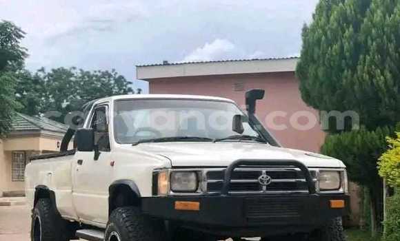 Buy Used Toyota Hilux White Car in Lusaka in Zambia