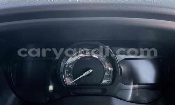 Nunua Ilio tumika Ford Everest Nyeupe Gari ndani ya Lusaka nchini Zambia Nunua Ilio tumika Ford Everest Nyeupe Gari ndani ya Lusaka nchini Zambia