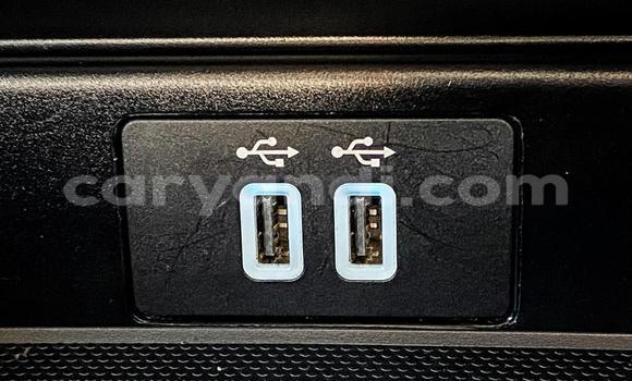 Nunua Ilio tumika Ford Everest Nyeupe Gari ndani ya Lusaka nchini Zambia Nunua Ilio tumika Ford Everest Nyeupe Gari ndani ya Lusaka nchini Zambia