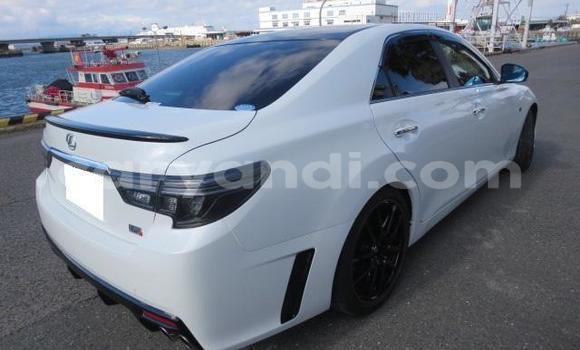 Nunua Ilio tumika Toyota Mark X Nyeupe Gari ndani ya Ndola nchini Zambia Nunua Ilio tumika Toyota Mark X Nyeupe Gari ndani ya Ndola nchini Zambia