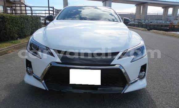 Nunua Ilio tumika Toyota Mark X Nyeupe Gari ndani ya Ndola nchini Zambia Nunua Ilio tumika Toyota Mark X Nyeupe Gari ndani ya Ndola nchini Zambia