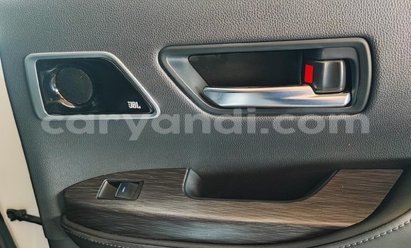 Buy Used Toyota Land Cruiser White Car in Lusaka in Zambia Buy Used Toyota Land Cruiser White Car in Lusaka in Zambia