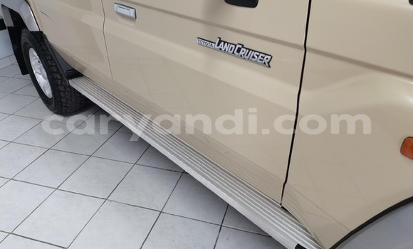 Acheter Occasion Voiture Toyota Land Cruiser Autre à Livingstone, Zambie Acheter Occasion Voiture Toyota Land Cruiser Autre à Livingstone, Zambie