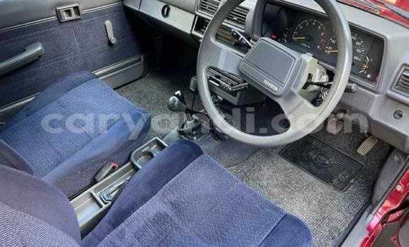 Tenga Tsaru Toyota Hilux Zvimwe Mota in Chambishi in Copperbelt Tenga Tsaru Toyota Hilux Zvimwe Mota in Chambishi in Copperbelt