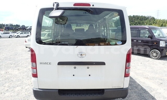 Buy Used Toyota Hiace White Car in Lusaka in Zambia Buy Used Toyota Hiace White Car in Lusaka in Zambia