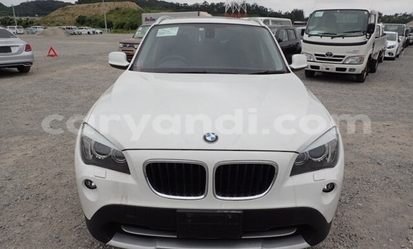 Acheter Occasion Voiture BMW X1 Blanc à Lusaka, Zambie Acheter Occasion Voiture BMW X1 Blanc à Lusaka, Zambie