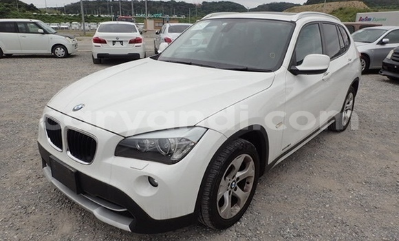 Acheter Occasion Voiture BMW X1 Blanc à Lusaka, Zambie Acheter Occasion Voiture BMW X1 Blanc à Lusaka, Zambie
