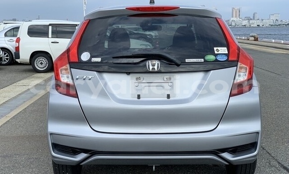 Acheter Occasion Voiture Honda FIT Gris à Lusaka, Zambie Acheter Occasion Voiture Honda FIT Gris à Lusaka, Zambie
