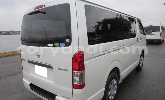 Tenga Tsaru Toyota Hiace Zvimwe Mota in Chingola in Zambia Tenga Tsaru Toyota Hiace Zvimwe Mota in Chingola in Zambia