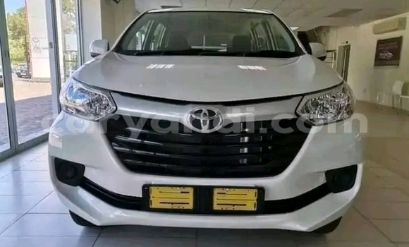 Acheter Occasion Voiture Toyota Avanza Blanc à Lusaka, Zambie Acheter Occasion Voiture Toyota Avanza Blanc à Lusaka, Zambie
