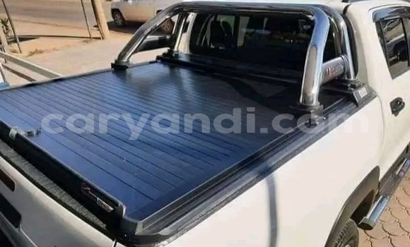 Buy Used Toyota Hilux White Car in Lusaka in Zambia Buy Used Toyota Hilux White Car in Lusaka in Zambia