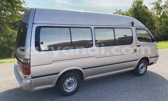 Tenga Tsaru Toyota Hiace Sirivha Mota in Lusaka in Zambia Tenga Tsaru Toyota Hiace Sirivha Mota in Lusaka in Zambia