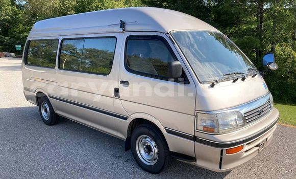 Tenga Tsaru Toyota Hiace Sirivha Mota in Lusaka in Zambia Tenga Tsaru Toyota Hiace Sirivha Mota in Lusaka in Zambia