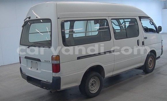 Tenga Tsaru Toyota Hiace Chena Mota in Lusaka in Zambia Tenga Tsaru Toyota Hiace Chena Mota in Lusaka in Zambia