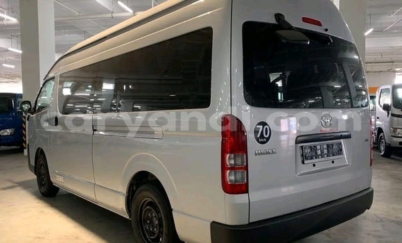 Tenga Tsaru Toyota Hiace Sirivha Mota in Lusaka in Zambia Tenga Tsaru Toyota Hiace Sirivha Mota in Lusaka in Zambia