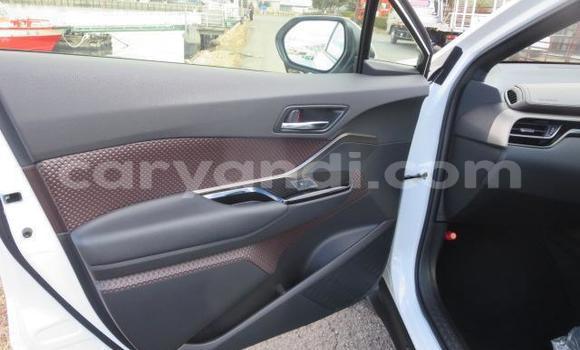 Buy Used Toyota C-HR White Car in Chilanga in Lusaka Buy Used Toyota C-HR White Car in Chilanga in Lusaka