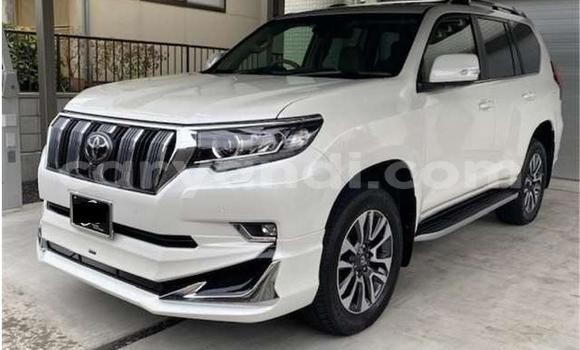 Buy Used Toyota Land Cruiser Prado White Car in Lusaka in Zambia Buy Used Toyota Land Cruiser Prado White Car in Lusaka in Zambia