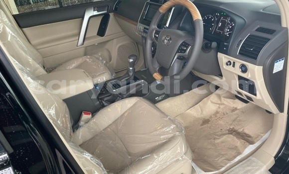 Acheter Occasion Voiture Toyota Land Cruiser Prado Noir à Chilanga, Lusaka Acheter Occasion Voiture Toyota Land Cruiser Prado Noir à Chilanga, Lusaka