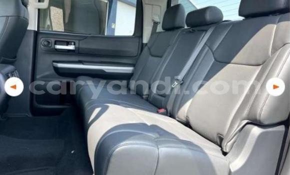 Buy Used Toyota Tundra White Car in Lusaka in Zambia Buy Used Toyota Tundra White Car in Lusaka in Zambia