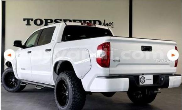 Buy Used Toyota Tundra White Car in Lusaka in Zambia Buy Used Toyota Tundra White Car in Lusaka in Zambia