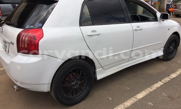 Acheter Occasion Voiture Toyota Runx Blanc à Lusaka, Zambie Acheter Occasion Voiture Toyota Runx Blanc à Lusaka, Zambie