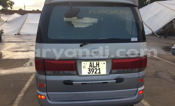 Acheter Occasion Voiture Toyota Regius Autre à Lusaka, Zambie Acheter Occasion Voiture Toyota Regius Autre à Lusaka, Zambie