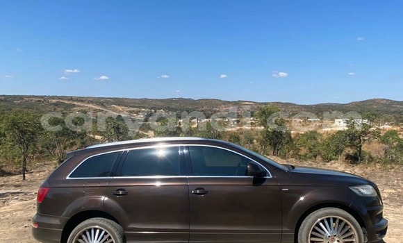 Buy Used Audi Q7 Brown Car in Lusaka in Zambia