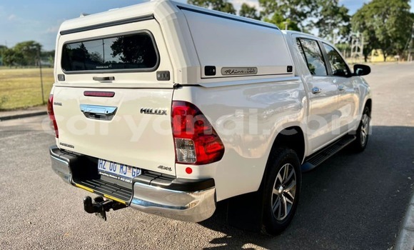 Buy Used Toyota Hilux White Car in Lusaka in Zambia Buy Used Toyota Hilux White Car in Lusaka in Zambia
