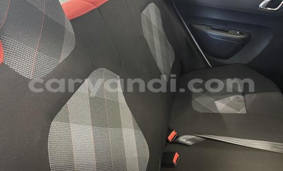 Buy Used Renault KWID Silver Car in Chipata in Zambia Buy Used Renault KWID Silver Car in Chipata in Zambia