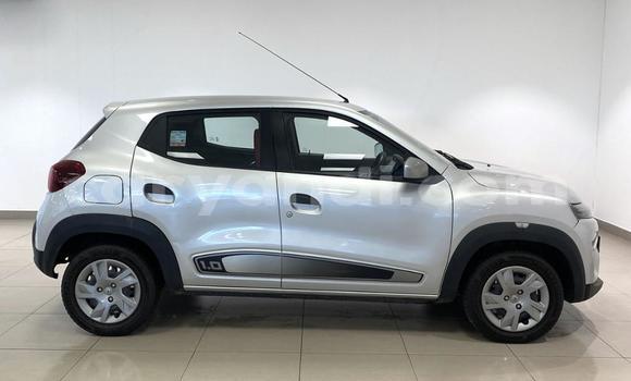 Buy Used Renault KWID Silver Car in Chipata in Zambia Buy Used Renault KWID Silver Car in Chipata in Zambia