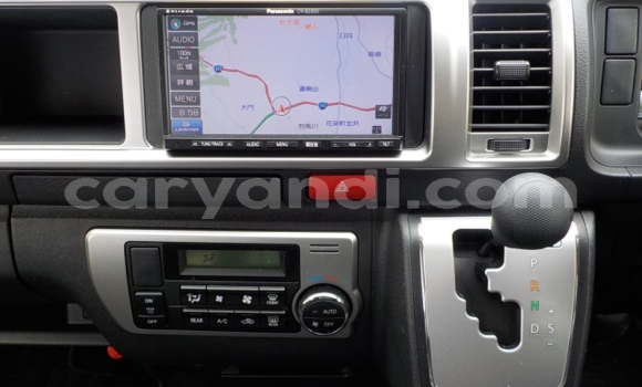 Buy Used Toyota Hiace Silver Car in Lusaka in Zambia Buy Used Toyota Hiace Silver Car in Lusaka in Zambia