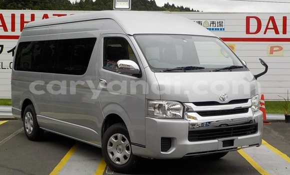 Buy Used Toyota Hiace Silver Car in Lusaka in Zambia Buy Used Toyota Hiace Silver Car in Lusaka in Zambia