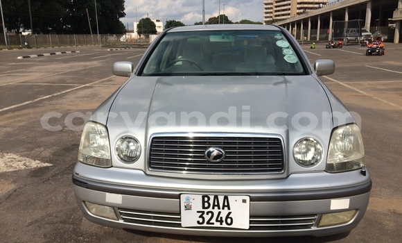 Acheter Occasion Voiture Toyota Progrès Gris à Lusaka, Zambie Acheter Occasion Voiture Toyota Progrès Gris à Lusaka, Zambie