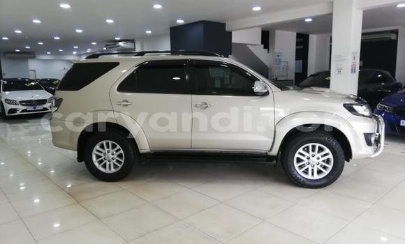 Buy Used Toyota Fortuner Silver Car in Chilanga in Lusaka Buy Used Toyota Fortuner Silver Car in Chilanga in Lusaka