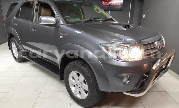 Tenga Tsaru Toyota Fortuner Sirivha Mota in Chilanga in Lusaka Tenga Tsaru Toyota Fortuner Sirivha Mota in Chilanga in Lusaka