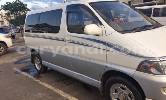 Acheter Occasion Voiture Toyota Regius Autre à Lusaka, Zambie Acheter Occasion Voiture Toyota Regius Autre à Lusaka, Zambie