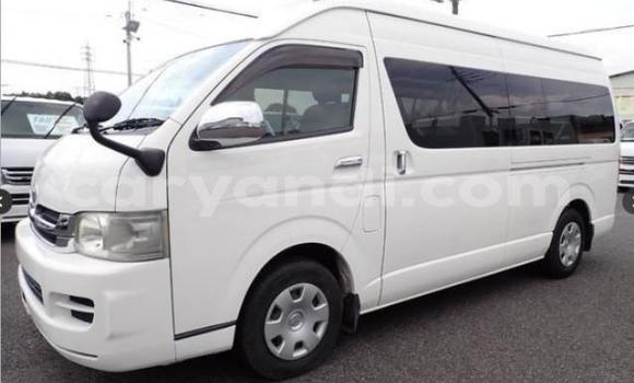 Acheter Occasion Voiture Toyota Hiace Blanc à Kitwe, Zambie Acheter Occasion Voiture Toyota Hiace Blanc à Kitwe, Zambie