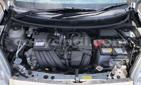 Acheter Occasion Voiture Nissan March Blanc à Chingola, Zambie Acheter Occasion Voiture Nissan March Blanc à Chingola, Zambie