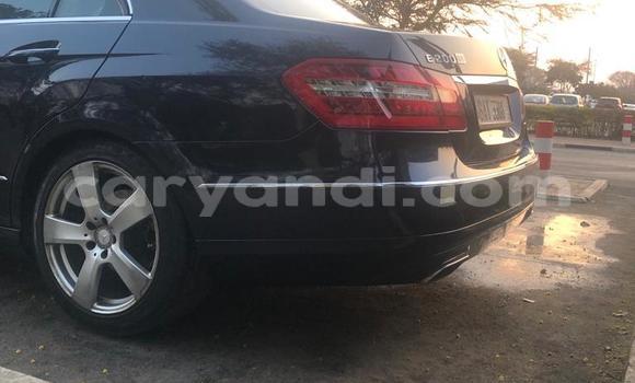 Buy Used Mercedes-Benz E200 Blue Car in Lusaka in Zambia Buy Used Mercedes-Benz E200 Blue Car in Lusaka in Zambia