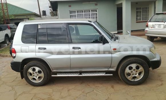 Acheter Occasion Voiture Mitsubishi Pajero Gris à Lusaka, Zambie Acheter Occasion Voiture Mitsubishi Pajero Gris à Lusaka, Zambie