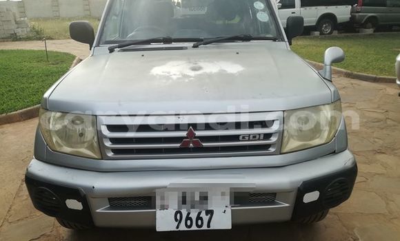 Acheter Occasion Voiture Mitsubishi Pajero Gris à Lusaka, Zambie Acheter Occasion Voiture Mitsubishi Pajero Gris à Lusaka, Zambie