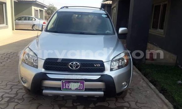 Acheter Occasion Voiture Toyota RAV4 Gris à Lusaka, Zambie Acheter Occasion Voiture Toyota RAV4 Gris à Lusaka, Zambie