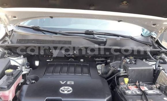 Acheter Occasion Voiture Toyota RAV4 Gris à Lusaka, Zambie Acheter Occasion Voiture Toyota RAV4 Gris à Lusaka, Zambie