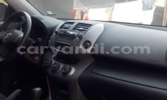 Acheter Occasion Voiture Toyota RAV4 Gris à Lusaka, Zambie Acheter Occasion Voiture Toyota RAV4 Gris à Lusaka, Zambie