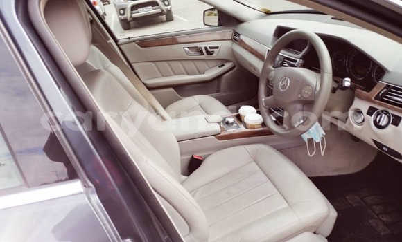 Buy Used Mercedes-Benz E200 Blue Car in Lusaka in Zambia Buy Used Mercedes-Benz E200 Blue Car in Lusaka in Zambia