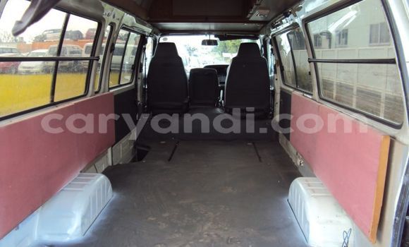 Buy Used Toyota Hiace White Car in Chilanga in Lusaka Buy Used Toyota Hiace White Car in Chilanga in Lusaka