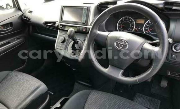 Tenga Tsaru Toyota Wish Sirivha Mota in Chilanga in Lusaka Tenga Tsaru Toyota Wish Sirivha Mota in Chilanga in Lusaka