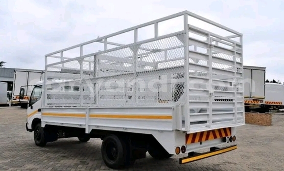 Tenga Tsaru Man TGX Chena Rori in Chilanga in Lusaka Tenga Tsaru Man TGX Chena Rori in Chilanga in Lusaka