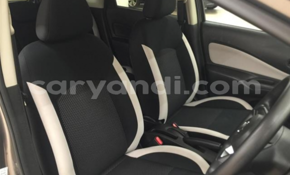 Acheter Occasion Voiture Nissan Note Gris à Chilanga, Lusaka Acheter Occasion Voiture Nissan Note Gris à Chilanga, Lusaka